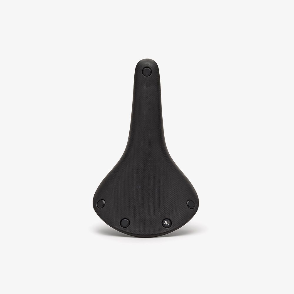 2_c17_black_cambium_saddle_top