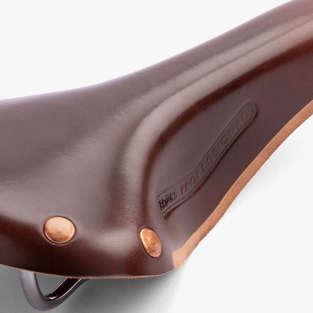 6-standard_professional_antique_brown_leather_saddle_detail1