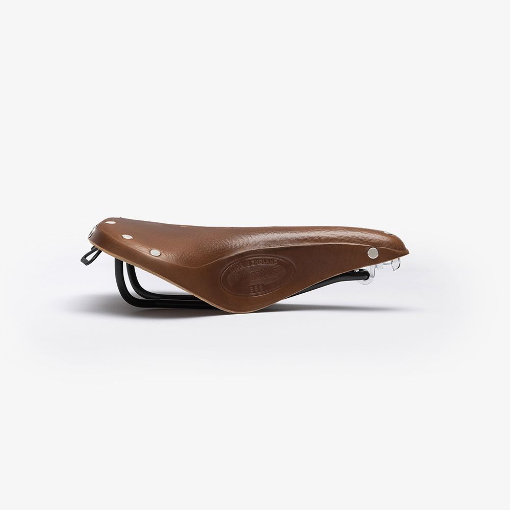 b68_honey_leather_saddle_side